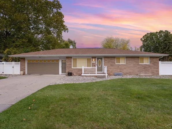 3289 Westbrook St, Saginaw, MI 48601
