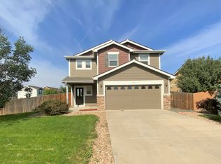 203 Lonewolf Dr, Lochbuie, CO 80603