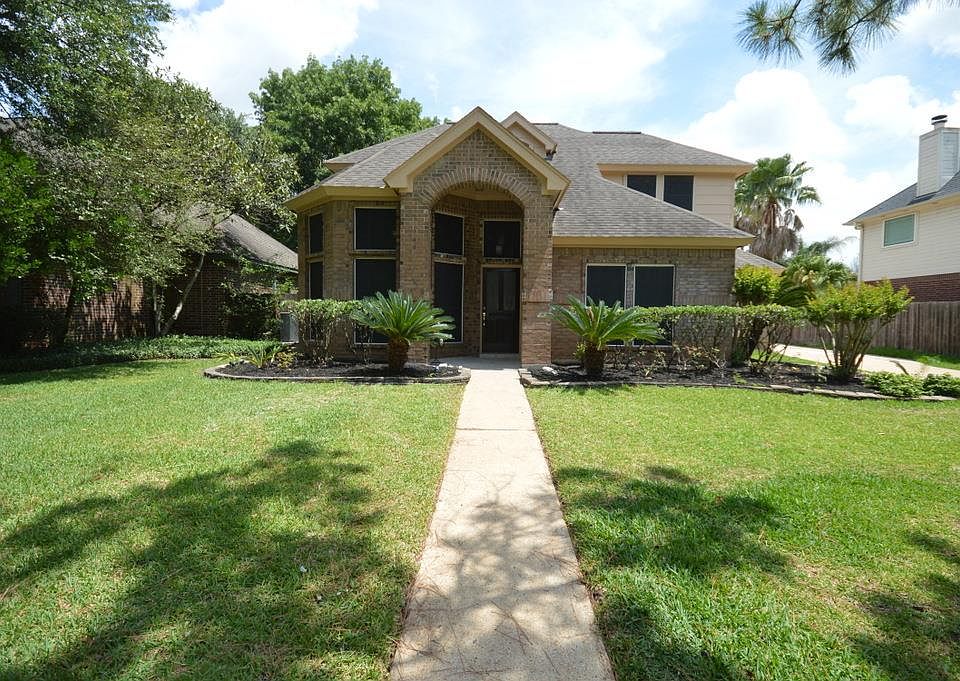 1st image of 10514 Great Plains Ln