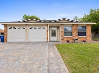 112 W Hogan Dr, Copperas Cove, TX 76522