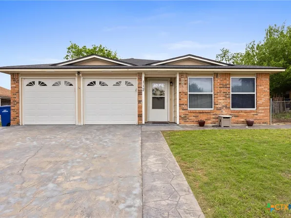 112 W Hogan Dr, Copperas Cove, TX 76522