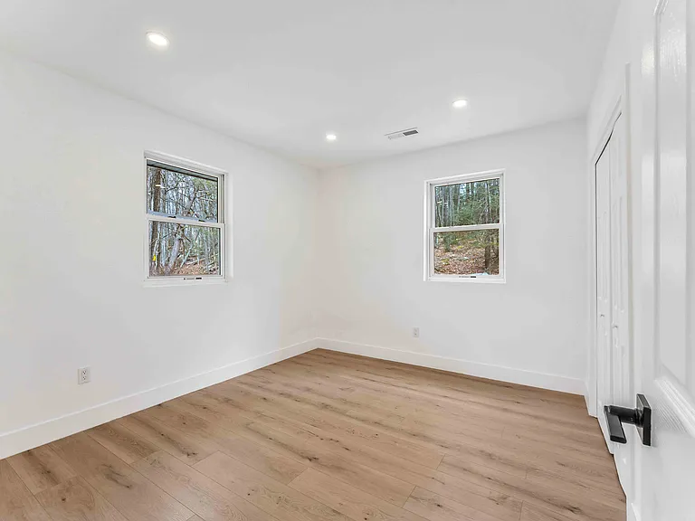 107 Juniper Dr — Photo 25
