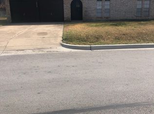 6456 Carousel Dr, Watauga, TX 76148