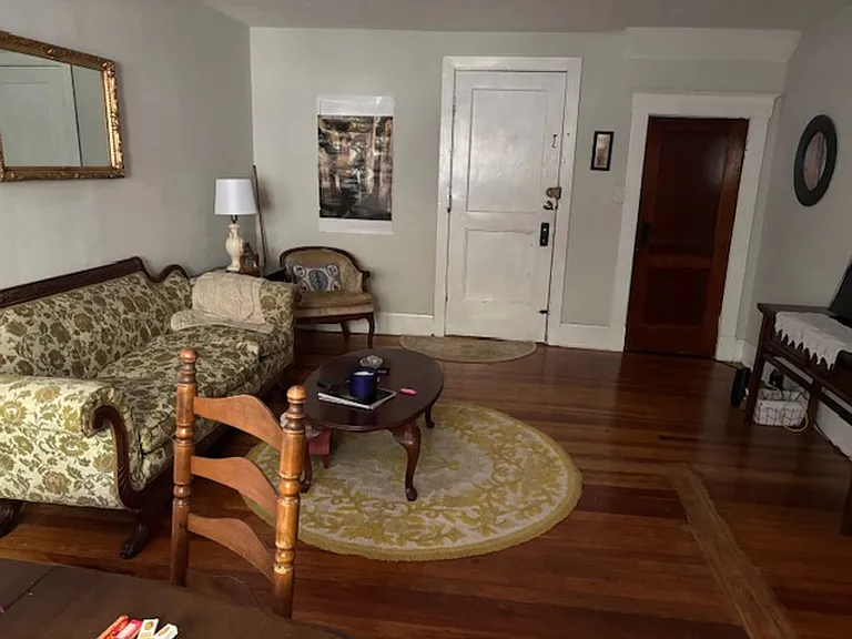 621 Clemmer - Close to University Quite Dead-End Street — Photo 18
