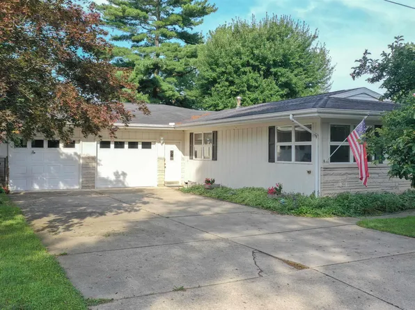 3322 N Lakeshore Dr, Monticello, IN 47960