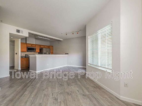 5th image of 4200 E Commerce Way Unit 2213
