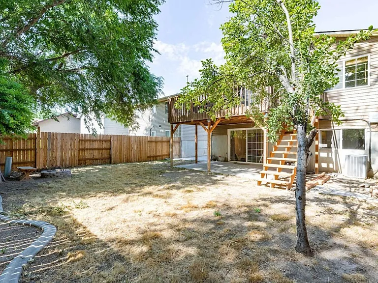 S Sunrise Pl E — Photo 23