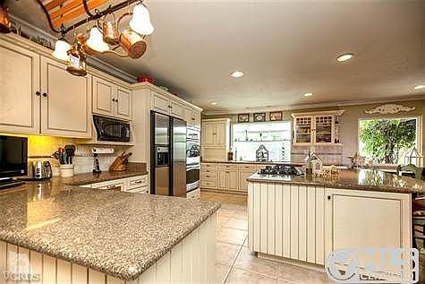 5th image of 1697 La Jolla Dr