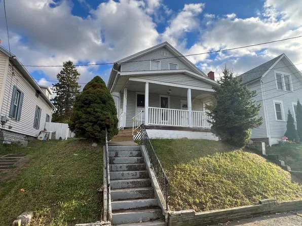 1121 E 27th St, Erie, PA 16504