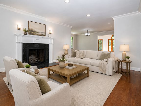3rd image of 177 Puritan Dr