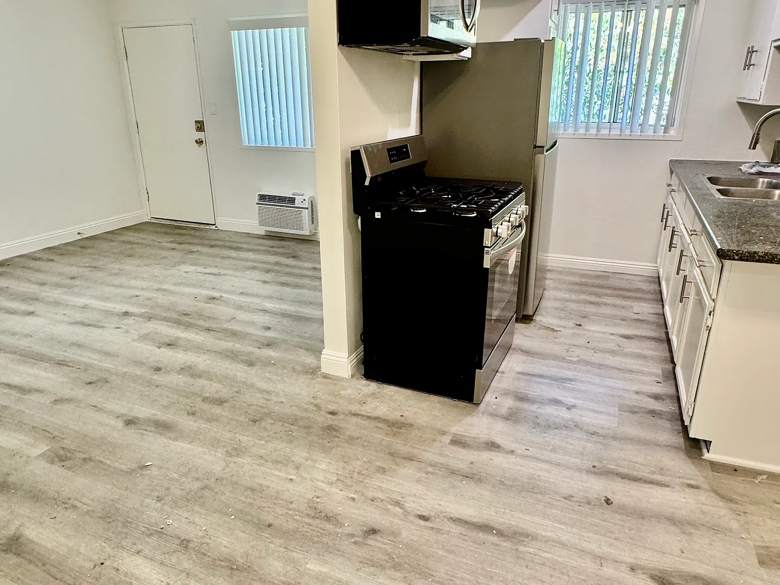 1 bed, 650 sqft, $1,695 — Photo 3