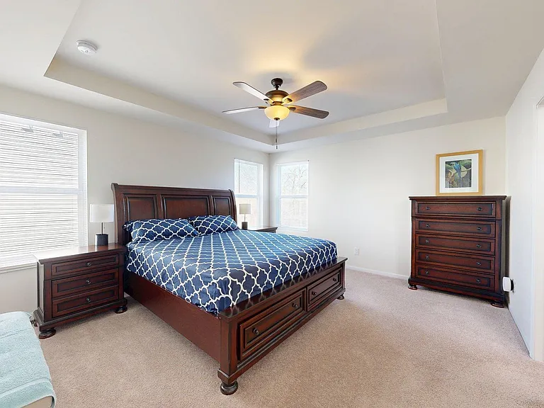 2901 Dillon Dr — Photo 10