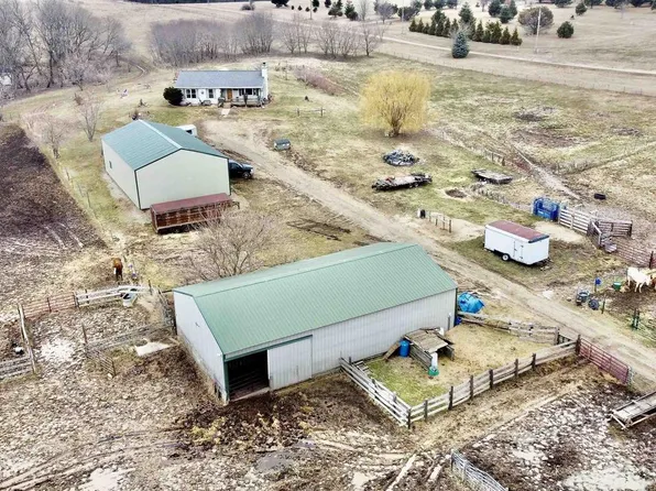 N211 Hartman Rd, Brodhead, WI 53520