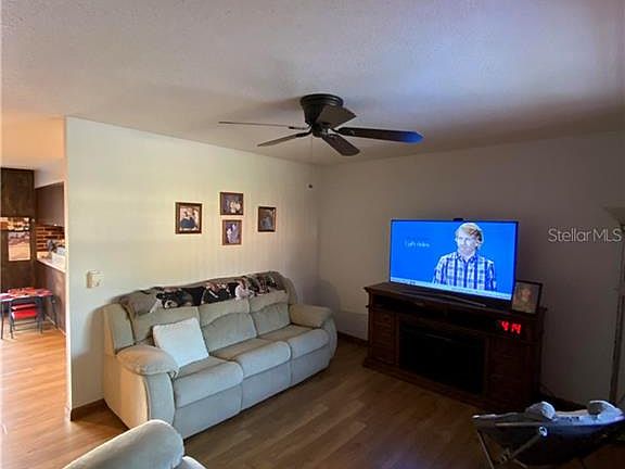 4th image of 2207 Fleet Cir