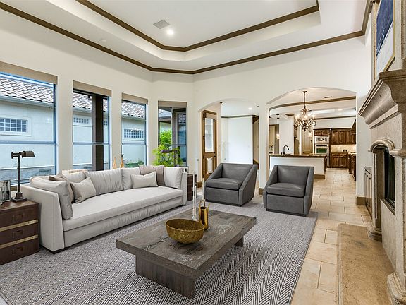 3rd image of 3606 Vineyard Way