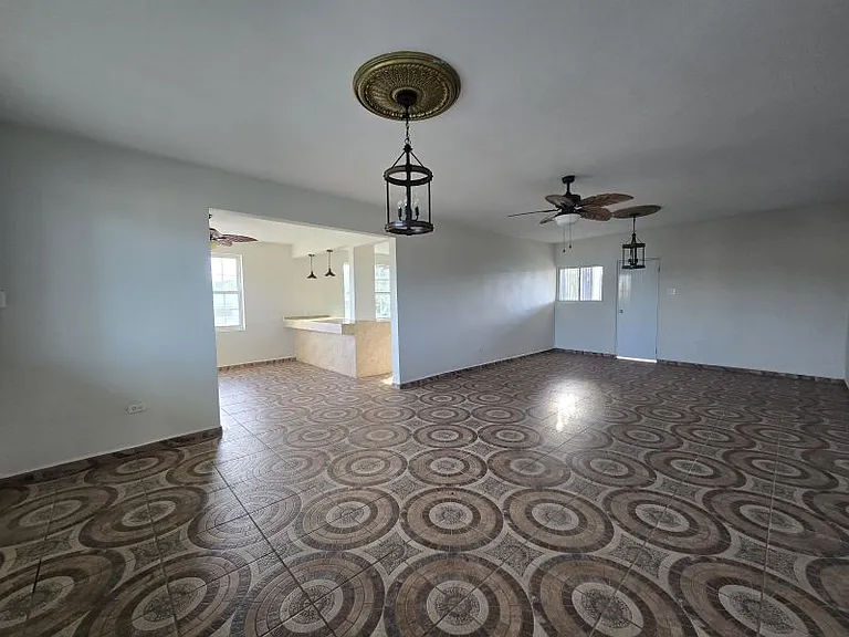Carr 112 Ko H4 Parc Mora Calle Progreso 782 — Photo 4
