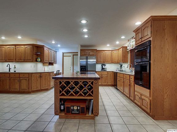 5th image of 5509 Lakeline Dr