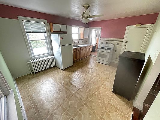 5th image of 87-33 78th St #2BH