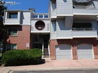 1056 Acapulco Ct, Colorado Springs, CO 80910