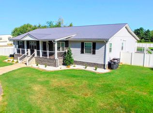 205 Lebanon Church Rd, Paducah, KY 42003