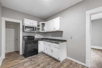 134 Climax St — Photo 7