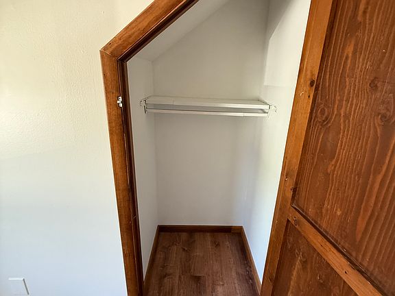 5th image of 67 N 10th St Floor 2