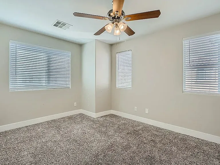 8264 Wildwood Glen Dr — Photo 6