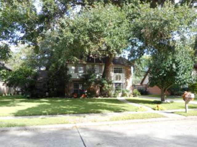 1st image of 114 Driftwood Dr