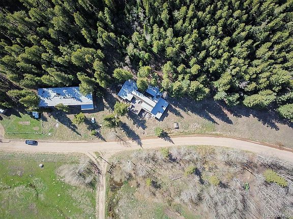 3rd image of 215 Beaver Creek Dr