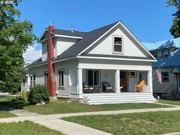 2715 2nd St, Baker City, OR 97814