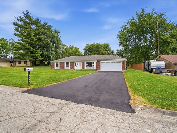 2nd image of 3150 Bonnie Villa Ln