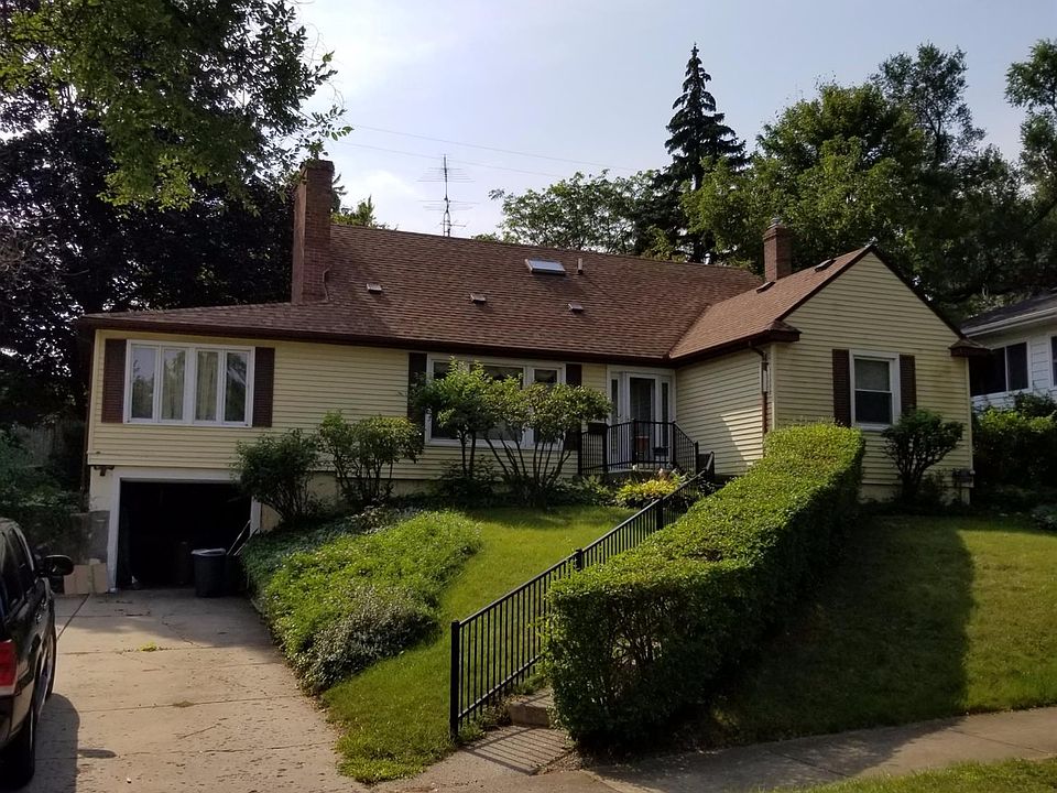 1st image of 339 Westcombe Ave