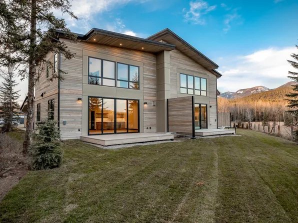 58 Crestwood Dr Unit B, Whitefish, MT 59937