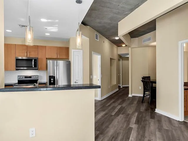 300 S Australian Ave #618 — Photo 7