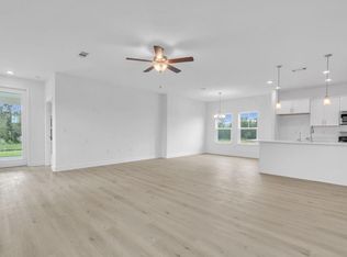 57 Mahogany Dr, Freeport, FL 32439