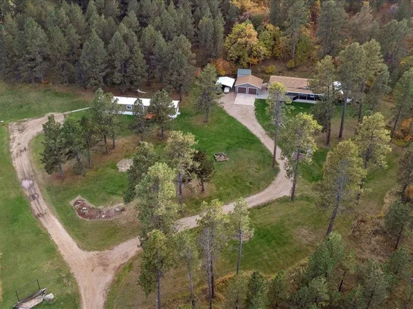 21143 Brimstone Pl, Sturgis, SD 57785