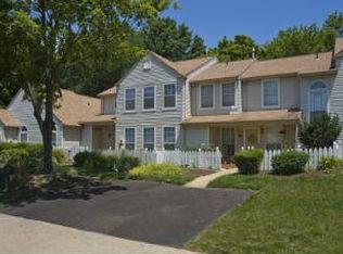 1735 McNelis Dr, Southampton, PA