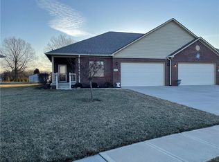 12731 N Lakeside Ct, Mooresville, IN 46158