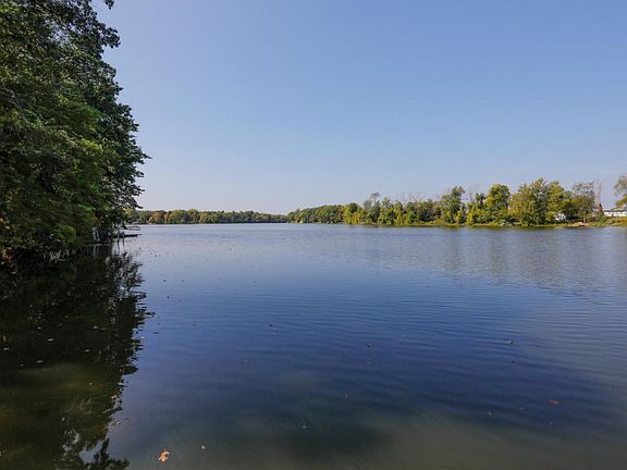 58864 River Heights-103