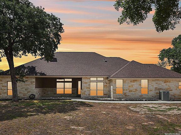 2nd image of 251 Abrego Lake Dr