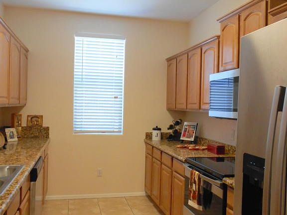 Kitchen New Light and Blind