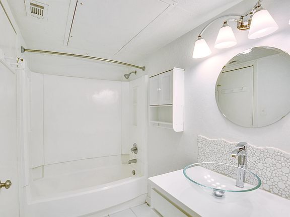 4th image of 4500 E Oltorf St #116-1-1