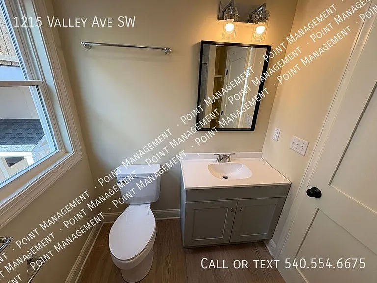 1215 Valley Ave SW — Photo 12