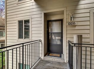 10035 SW Trapper Ter, Beaverton, OR 97008