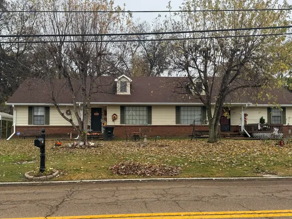 212 Washington St, Newbern, TN 38059
