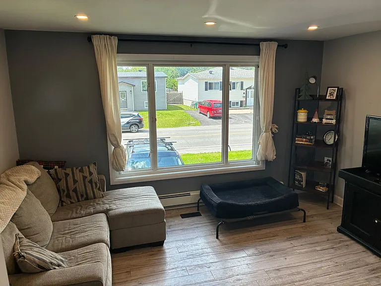 50 Fringewood Dr #1 — Photo 4