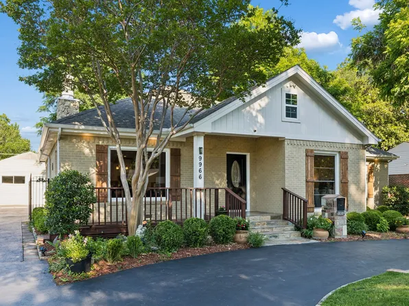 9966 Coppedge Ln, Dallas, TX 75220