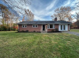 4024 Bradshaw Rd, Salem, VA 24153