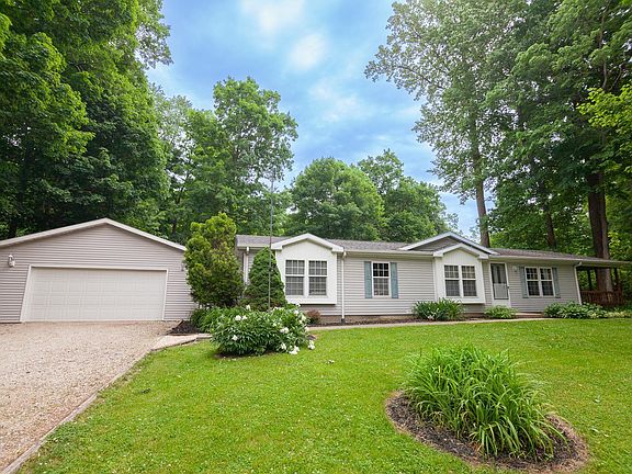 5th image of 2530 S Southwood Dr