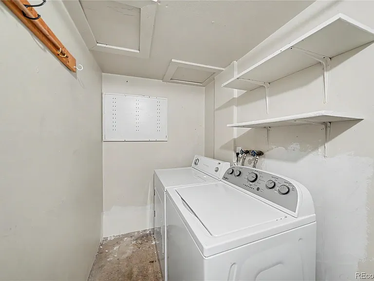 3280 Madison Ave — Photo 7
